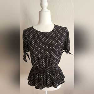 Polka dot Blouse with tie sleeves